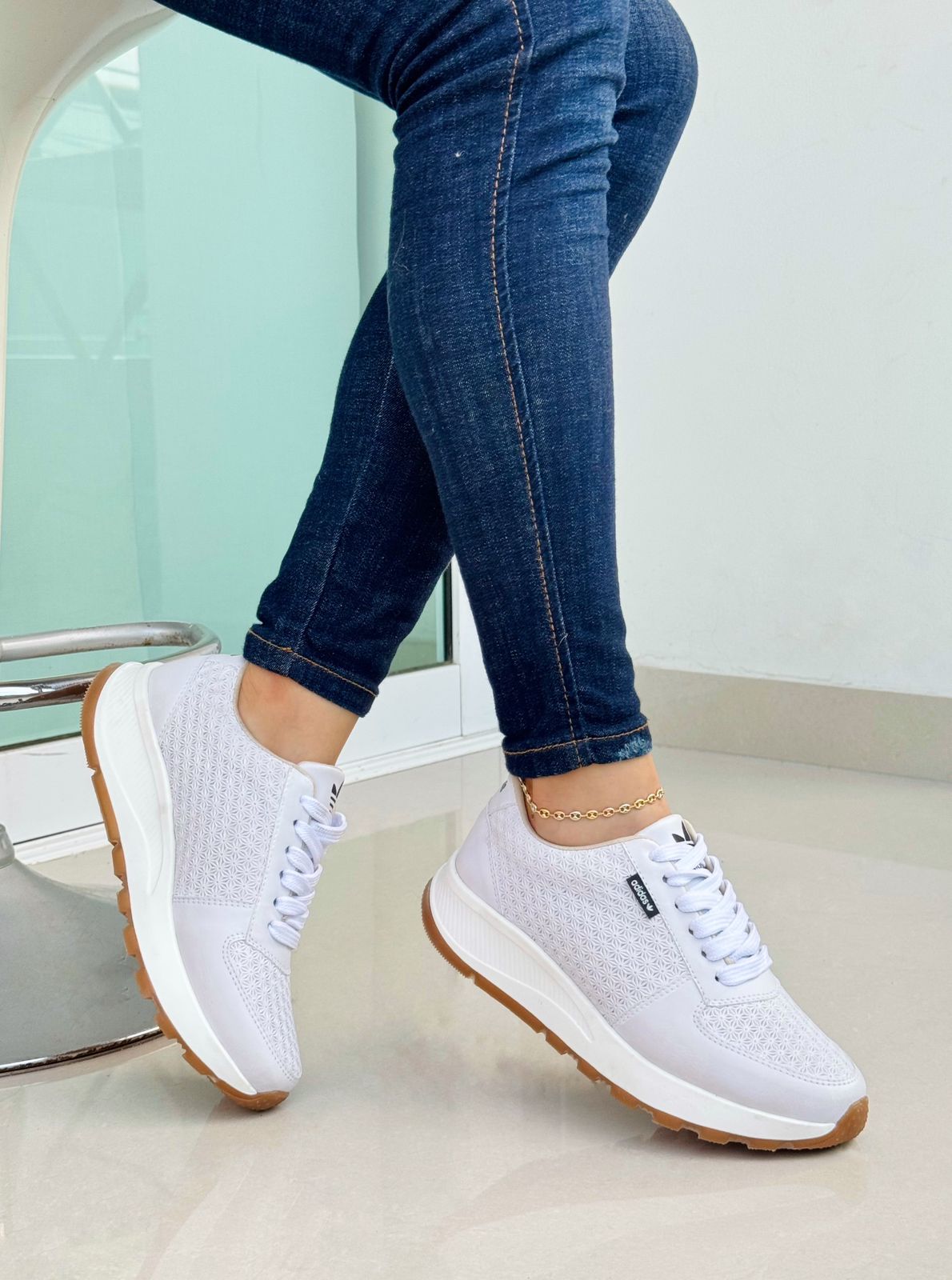 DEPORTIVO ADIDAS