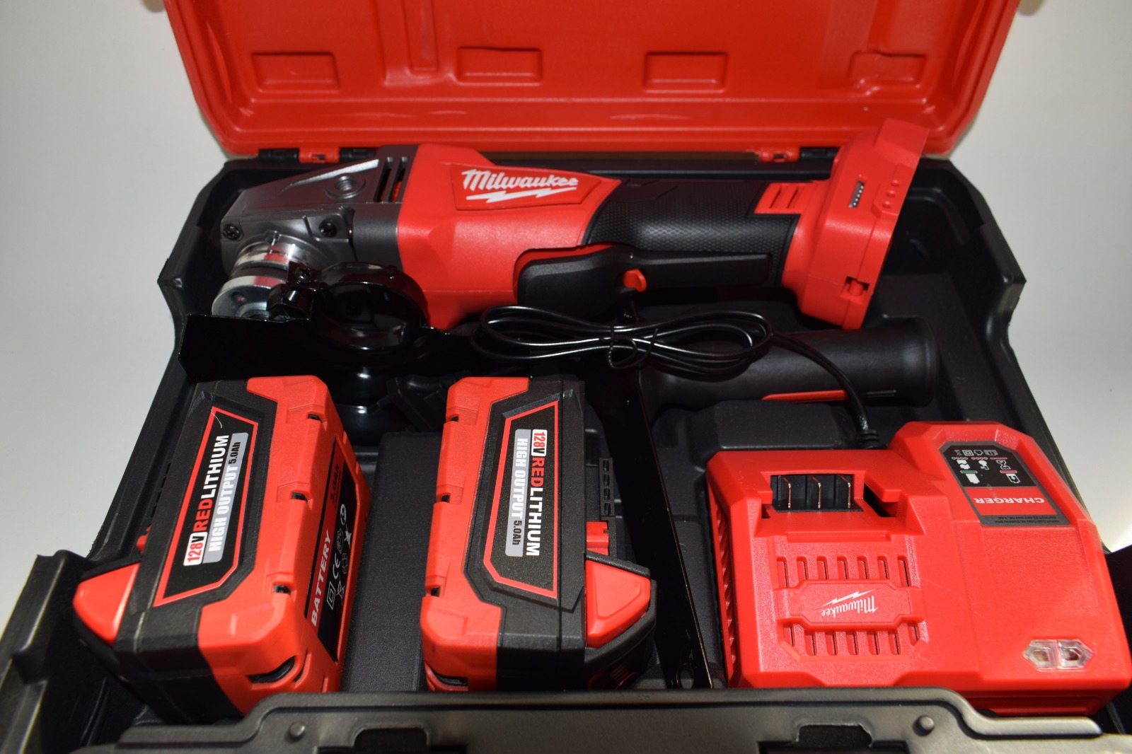 Miniatura 2 de Pulidora inalambrica 128v tipo Milwaukee