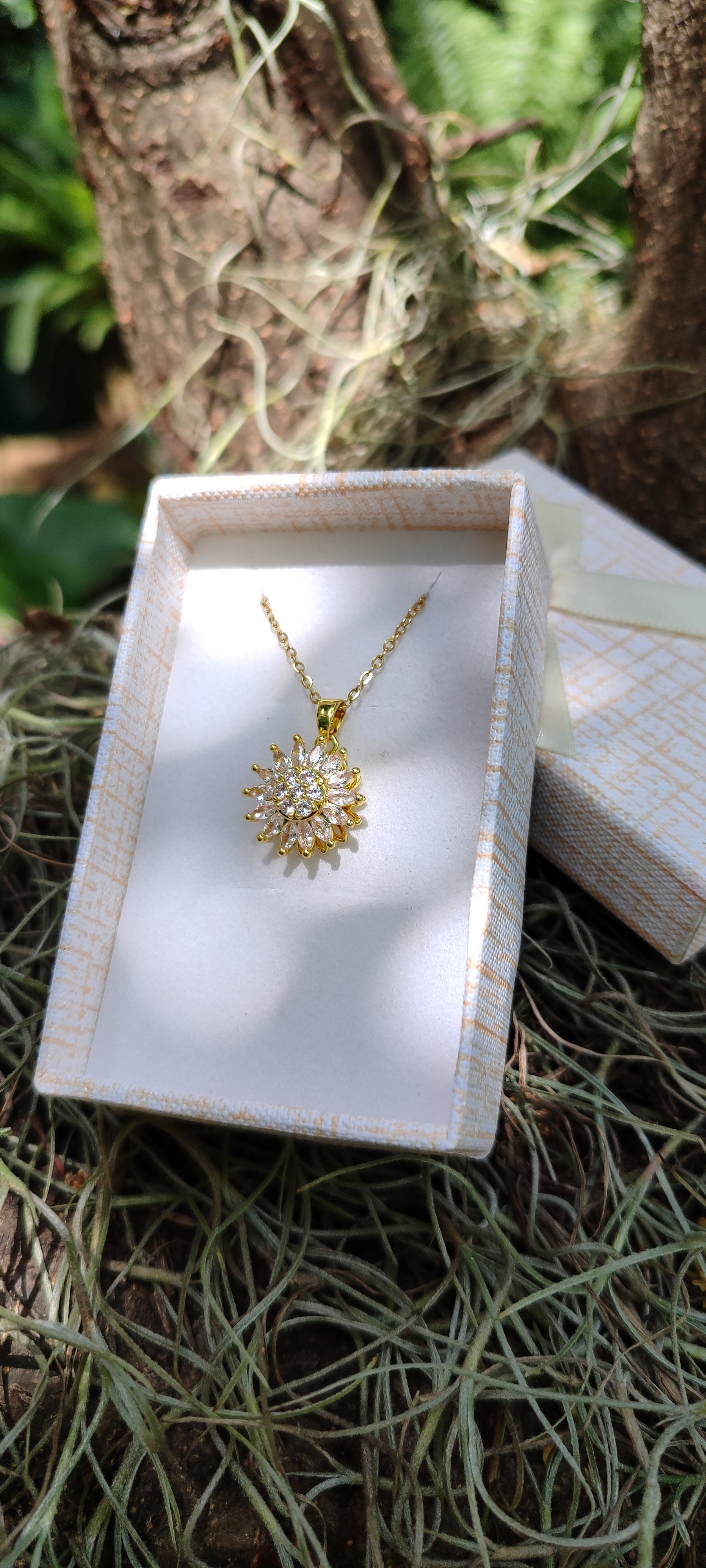 Miniatura 2 de Collar Girasol Giratorio +CAJAREGALO