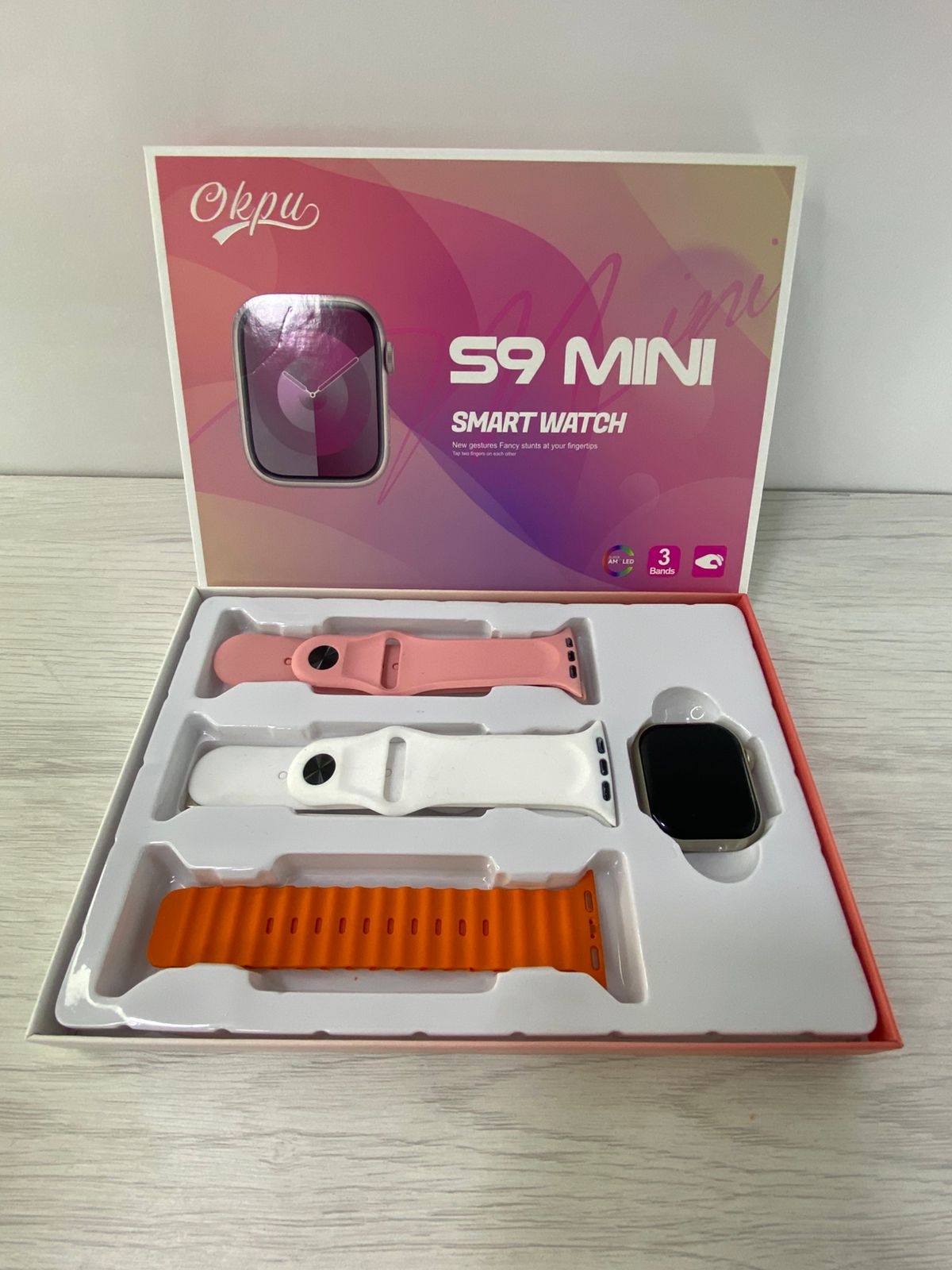 RELOJ INTELIGENTE S9 MINI + OBSEQUIO COLOR DEL RELOJ
