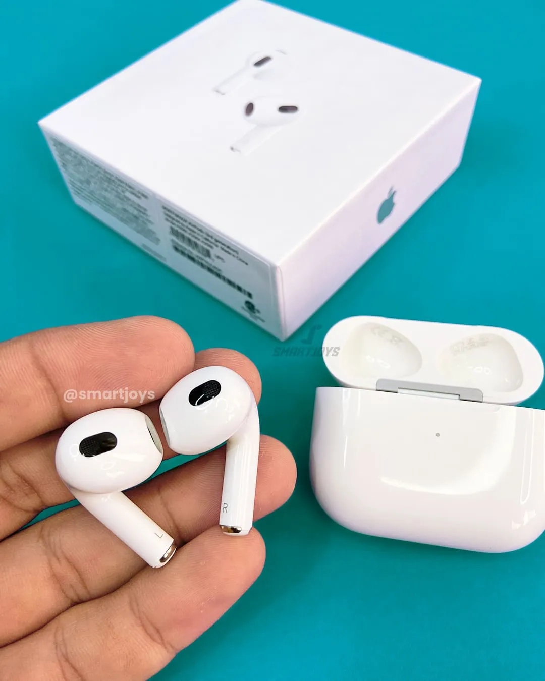Vista 5 de AIRPODS TECERA GENERACION - COLOR DEL AUDIFONO: NEGRO