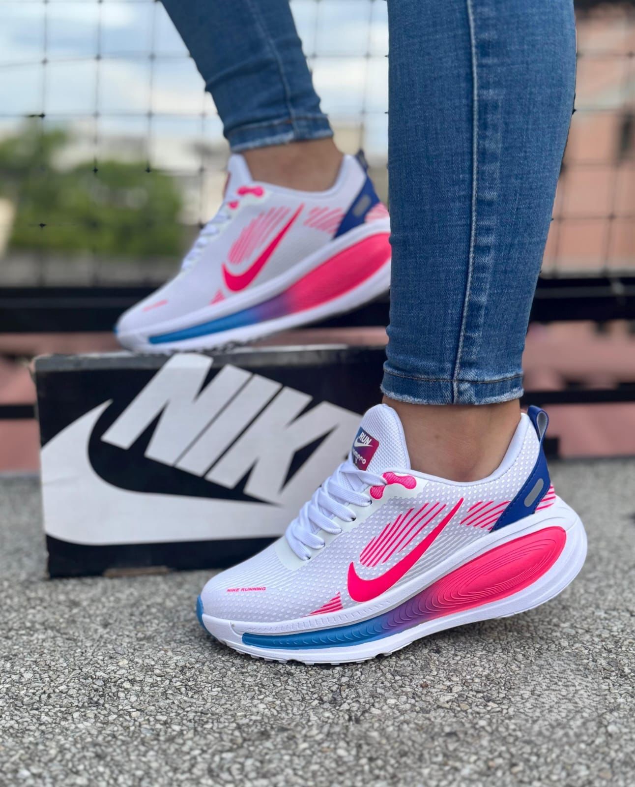 Tenis Nike Zoom Vomero Plus Azul Rosa
