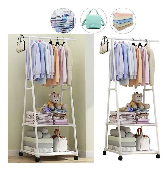 perchero triangular con ruedas.