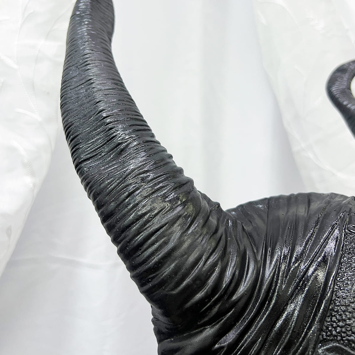 Miniatura 3 de Cuernos Latex Disfraz Malefica OF-1450