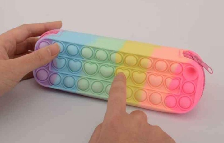 Miniatura 4 de Cartuchera Pop It Pequeña