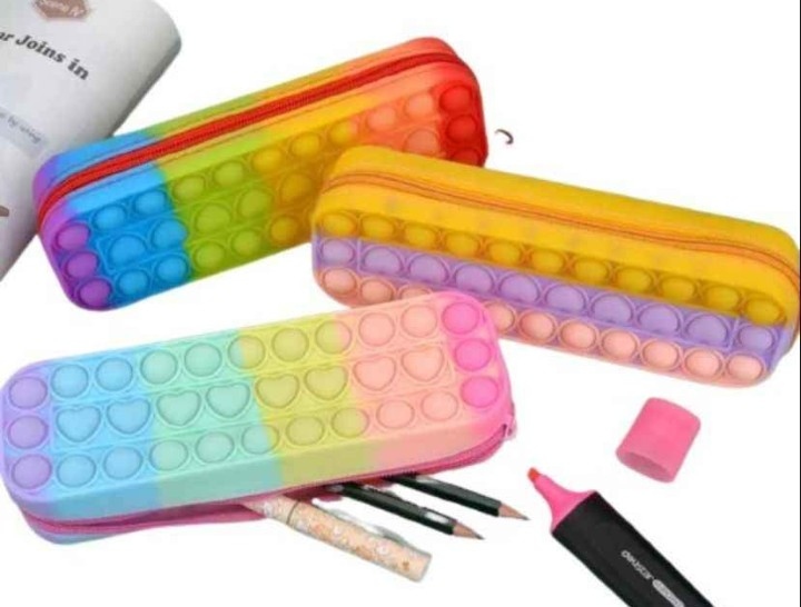 Miniatura 2 de Cartuchera Pop It Pequeña