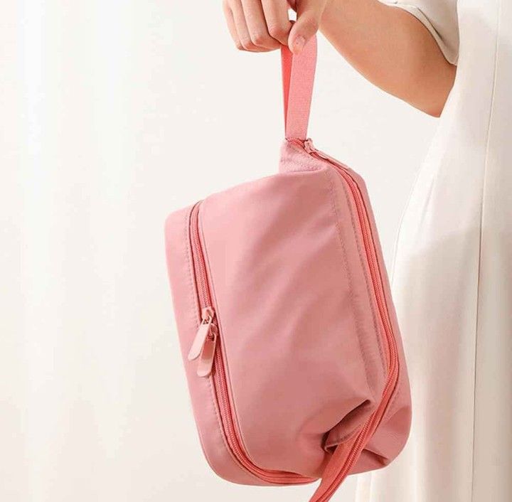 Cosmetiquera Doble Compartimento de Gran