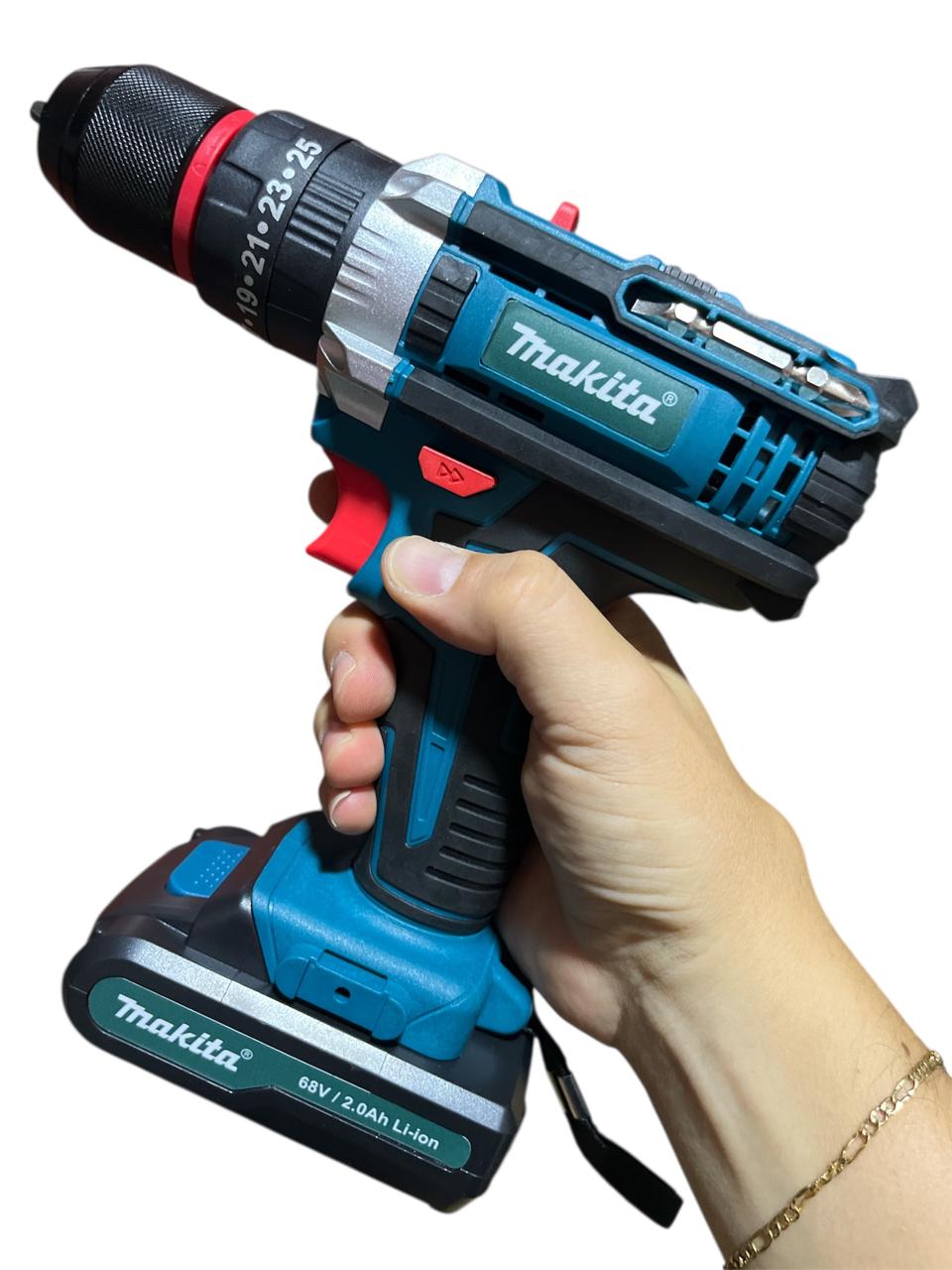 Taladro Potente 68V Makita