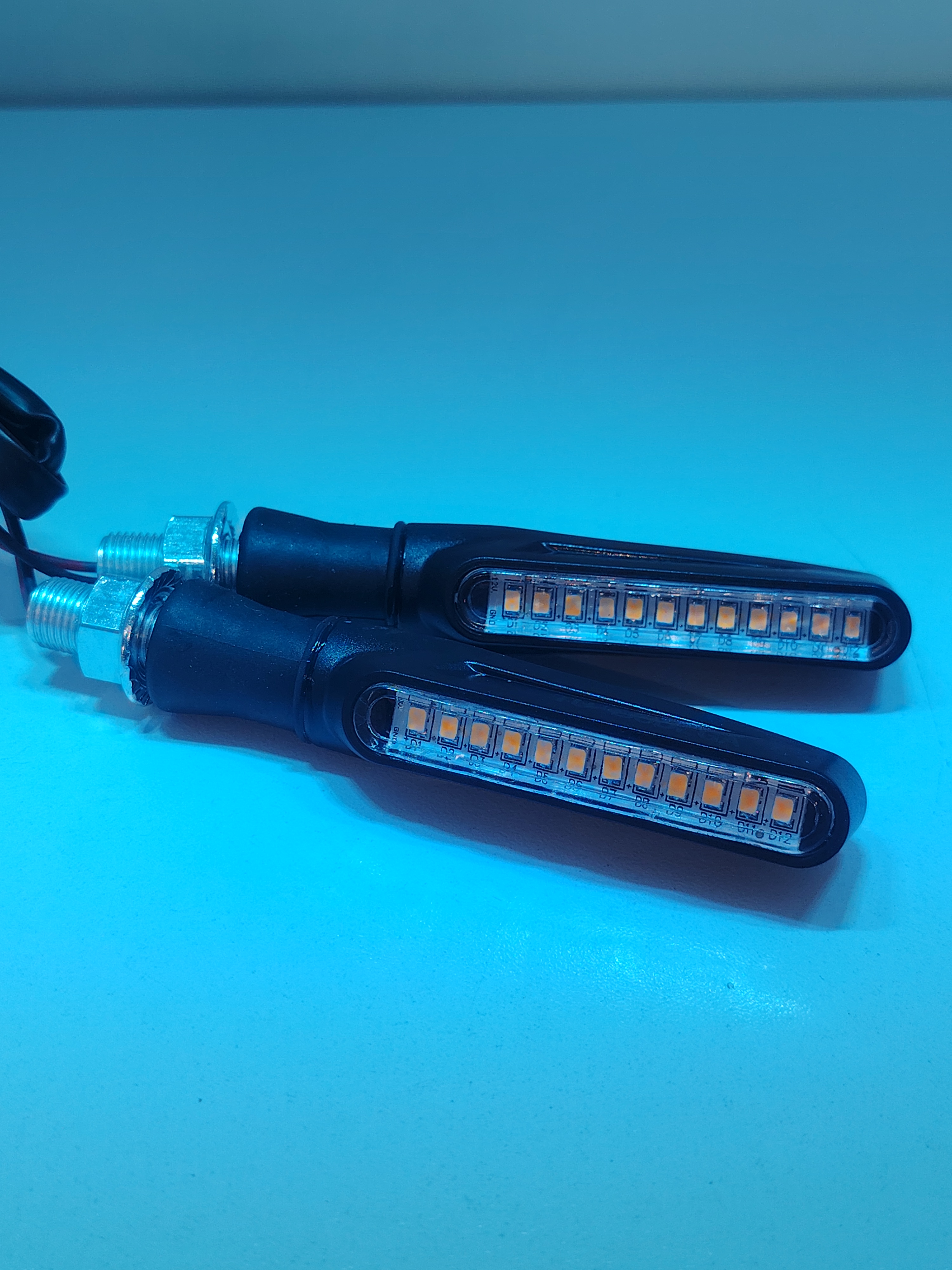 Miniatura 4 de PAR DE DIRECCIONALES (TUM-12)