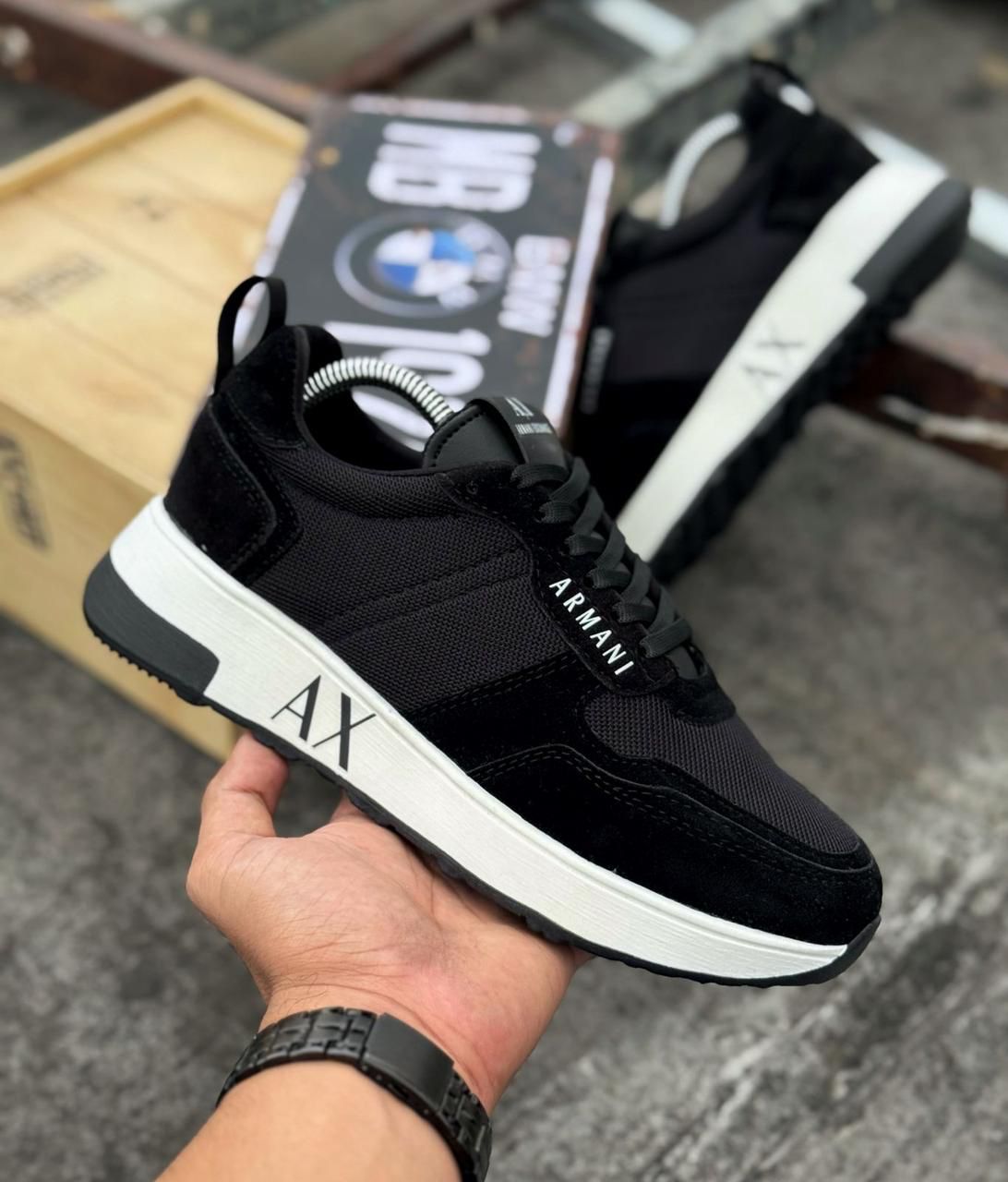 Vista 8 de Tenis AR011 + Pantuflas Balenci - color: NEGRO ROJO, TALLA: 42