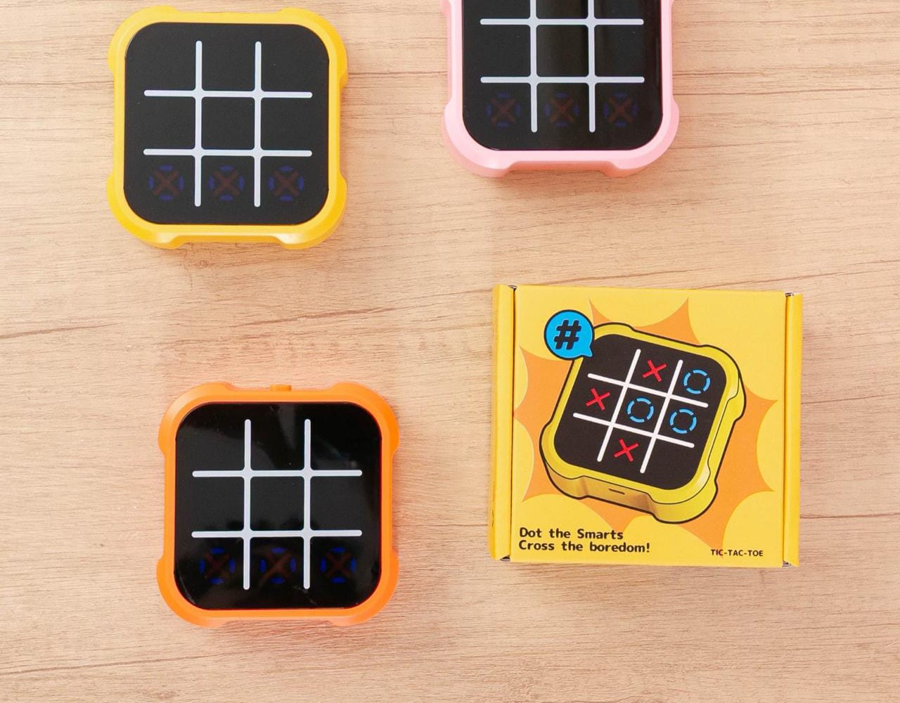 RJUG121- GiiKER Tic-Tac-Toe Bolt Game