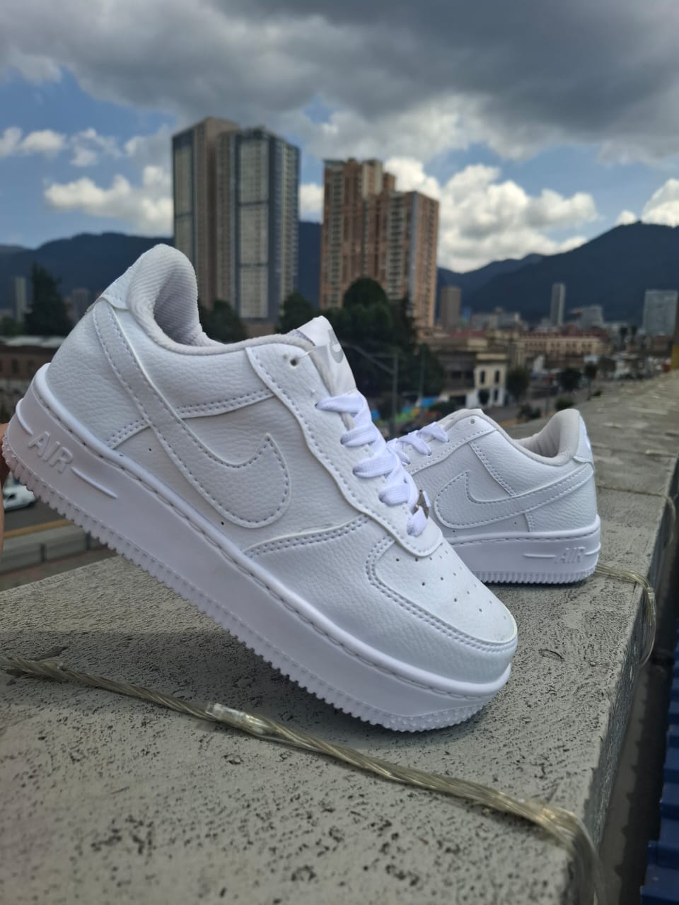 NIKE FOUR ONE BLANCA - Vista 1