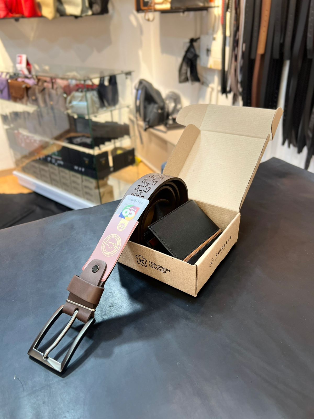 KIT CORREA Y BILLETERA CLASICA ITALIANA - Vista 1