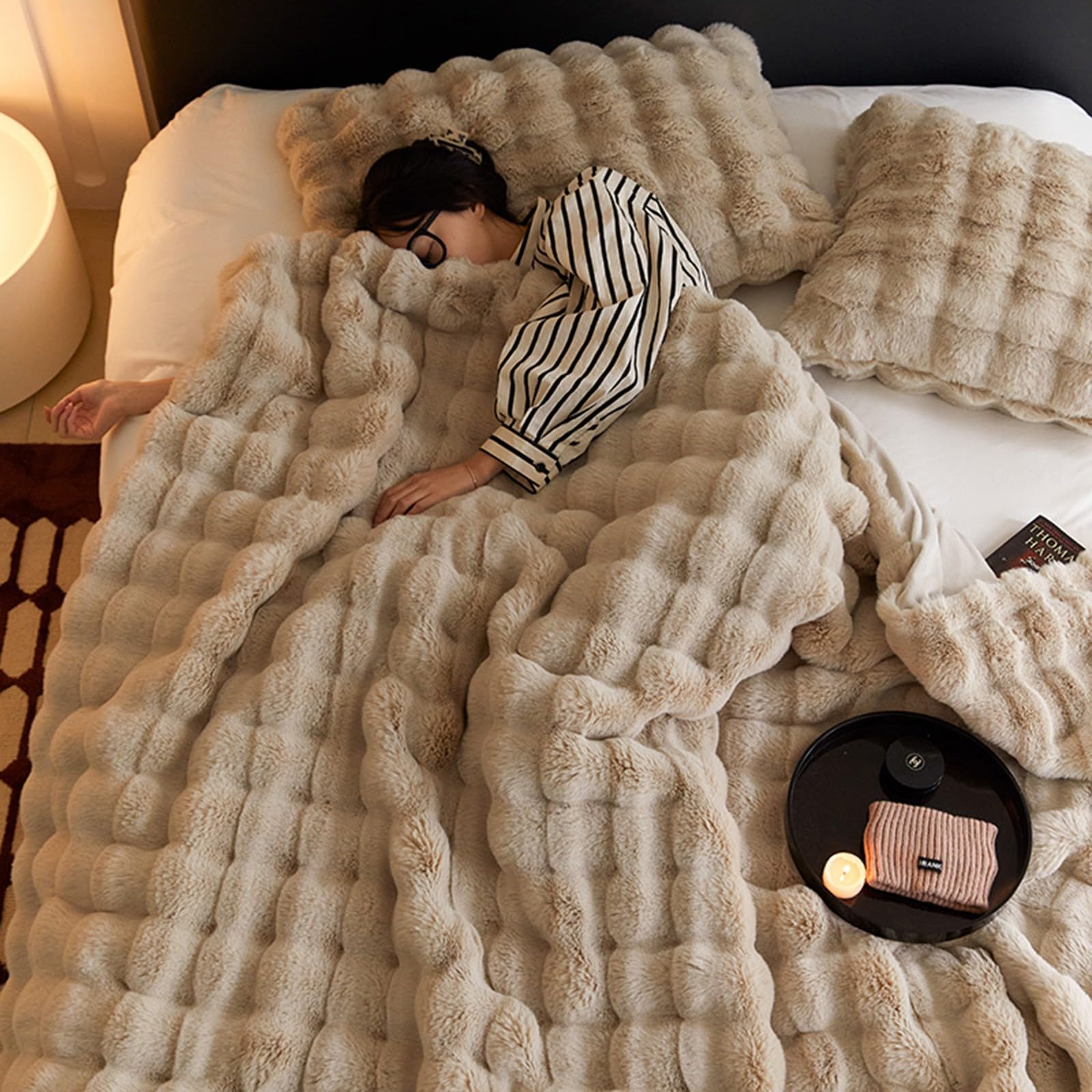 COBIJA TEXTURA GRUESA - Vista 1