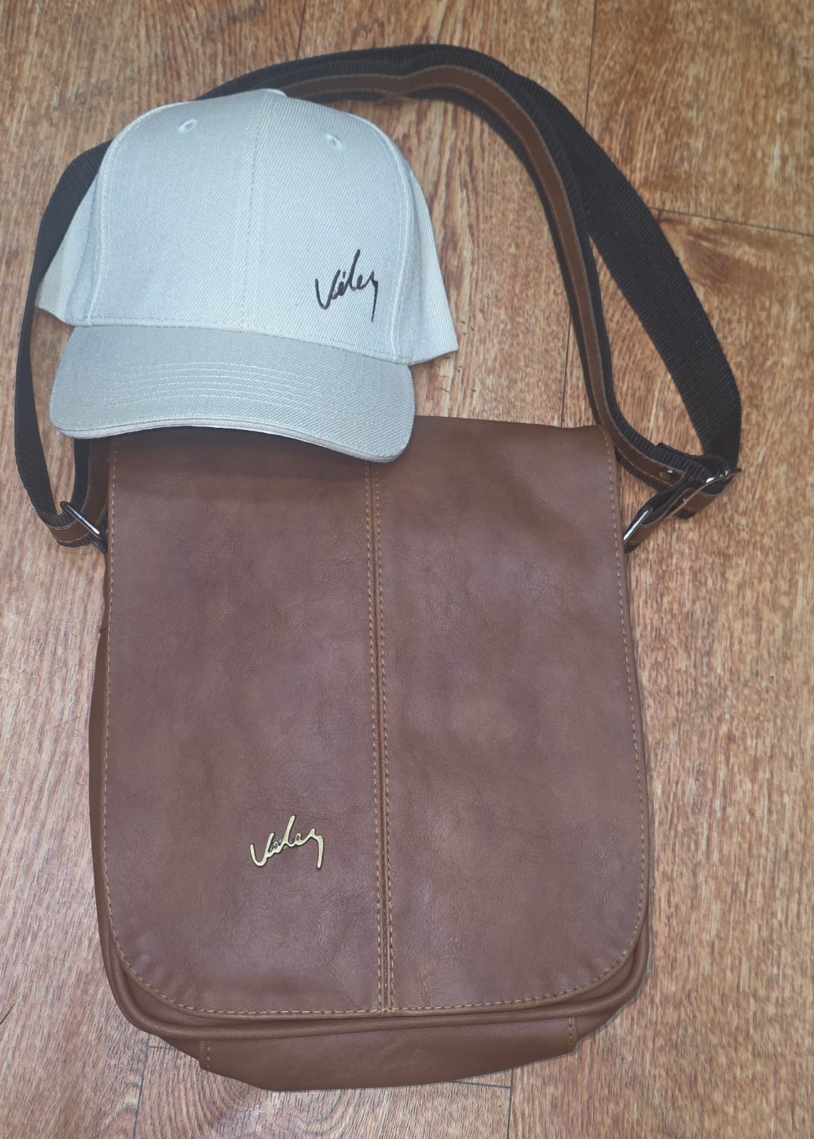 TAPA LARGA GORRA - Vista 1