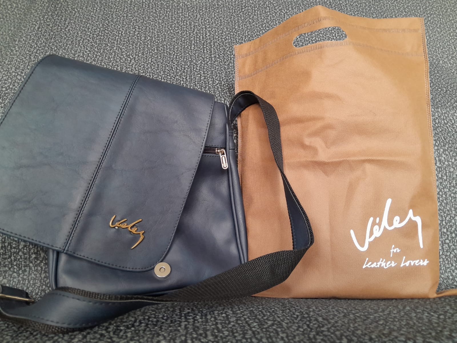 CARRIEL TAPA LARGA - Vista 1