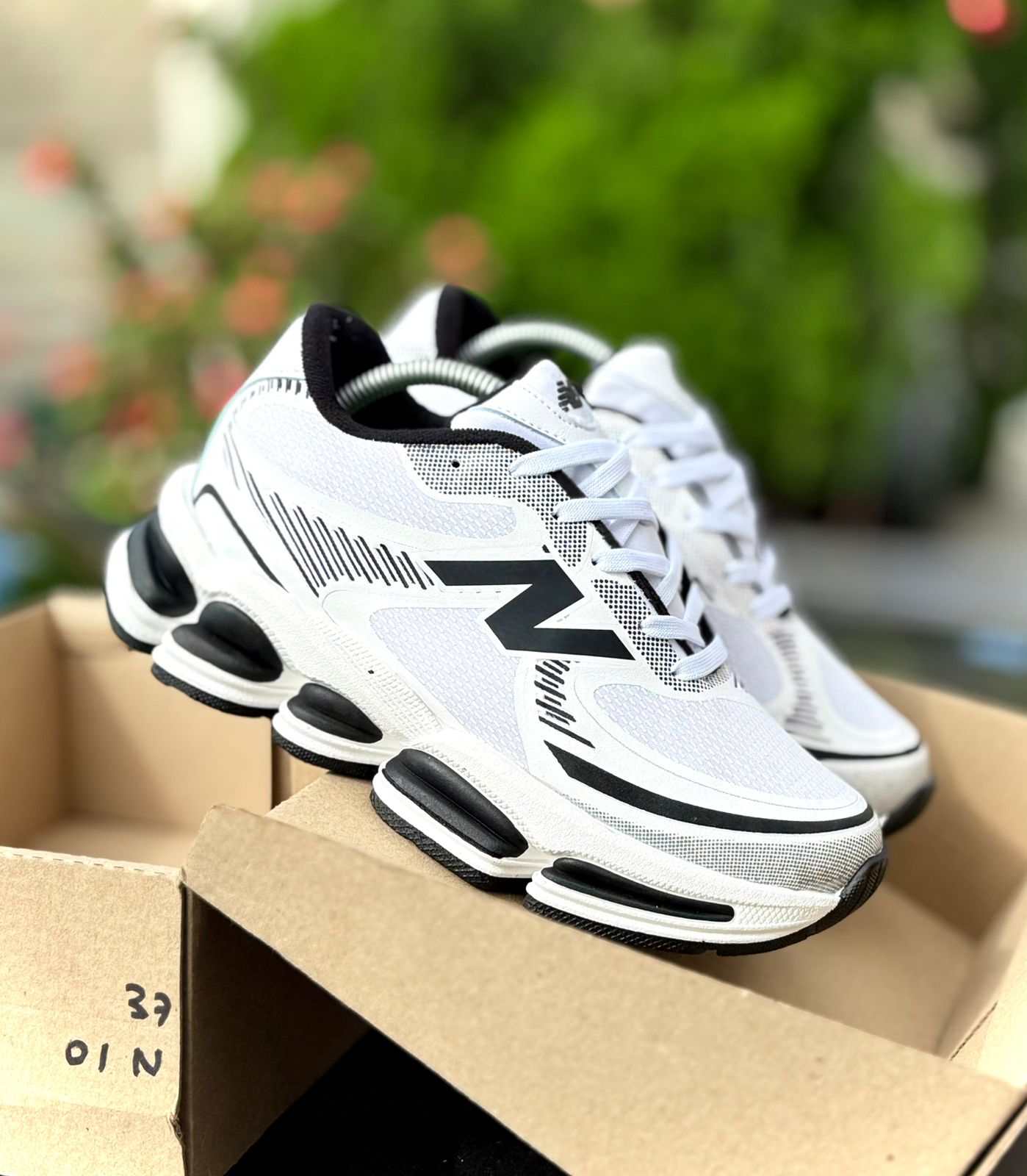 New Balance 2000 Mt Blanco Negro