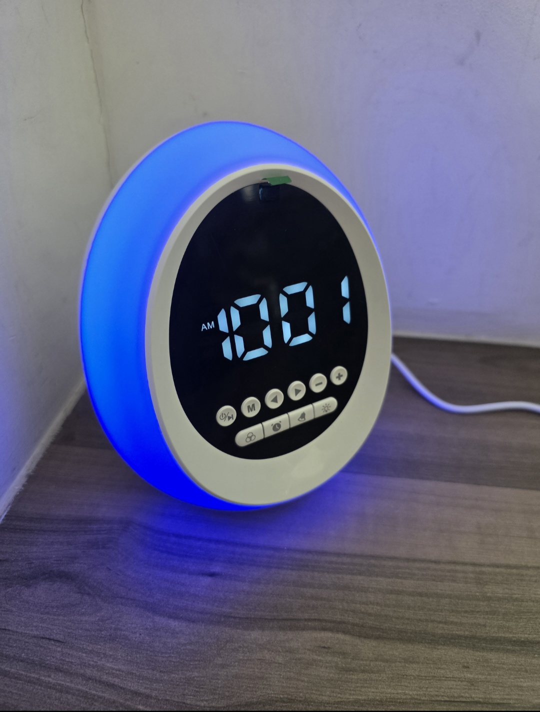 RADIO RELOJ DESPERTADOR LAMPARA