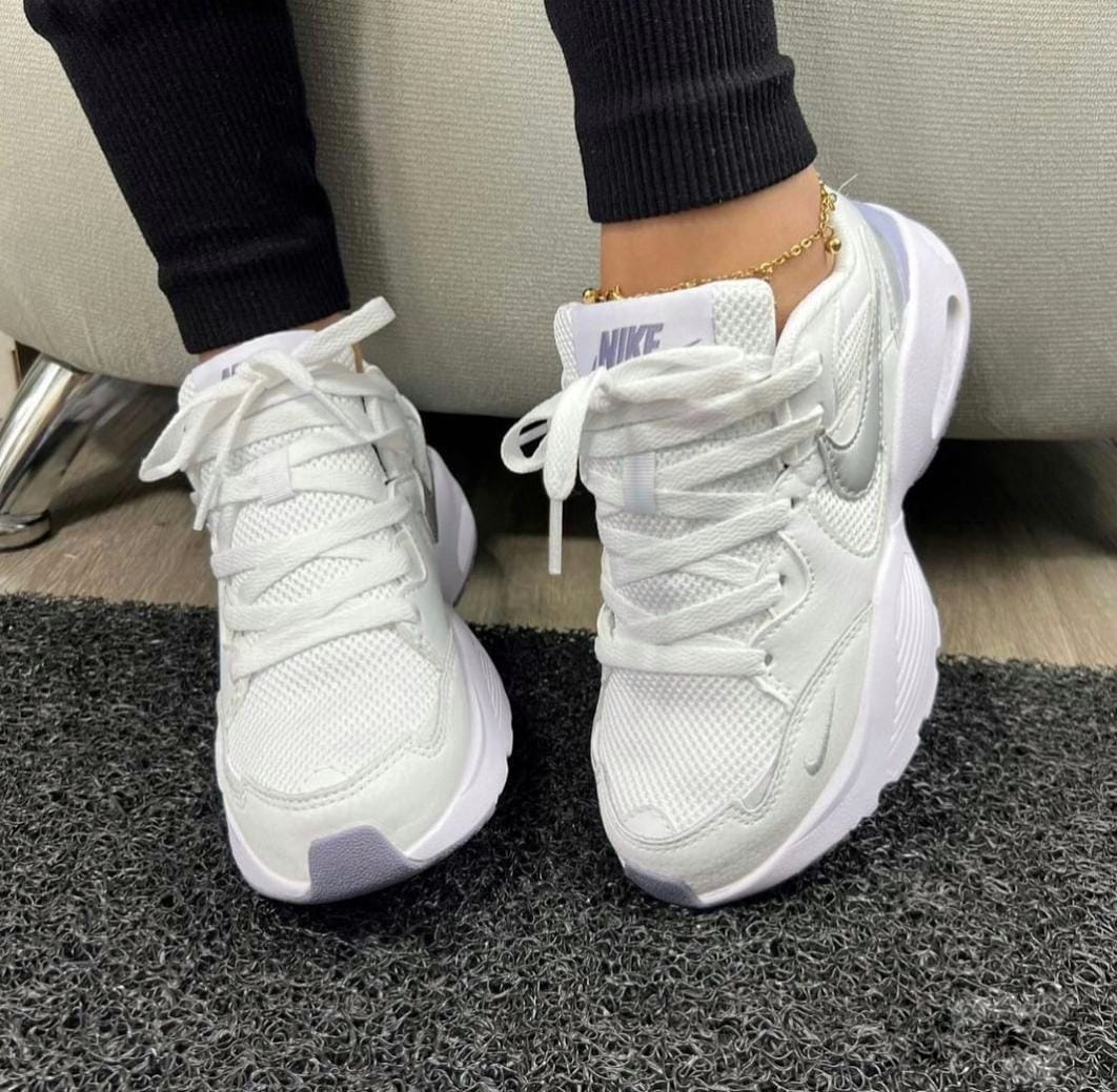Tenis Nike  Valvula Mt Blanco Gris