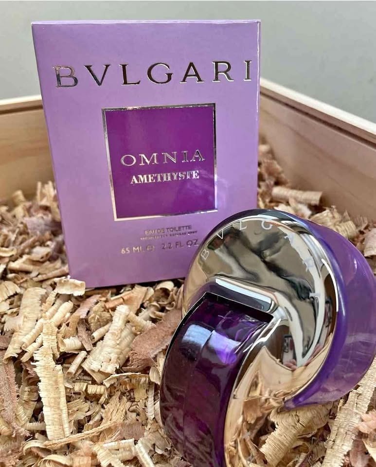 OMNIA AMATISTA