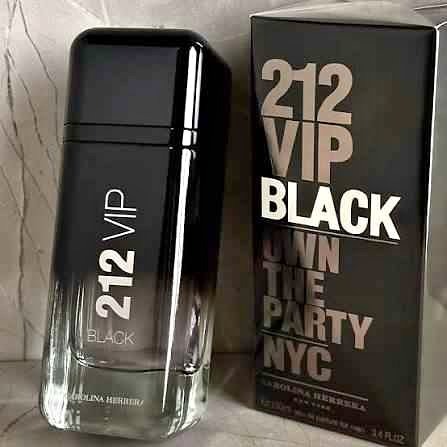 Vista 2 de 212 VIP BLACK+OMBRE NOMADA+2PERFUMEROS