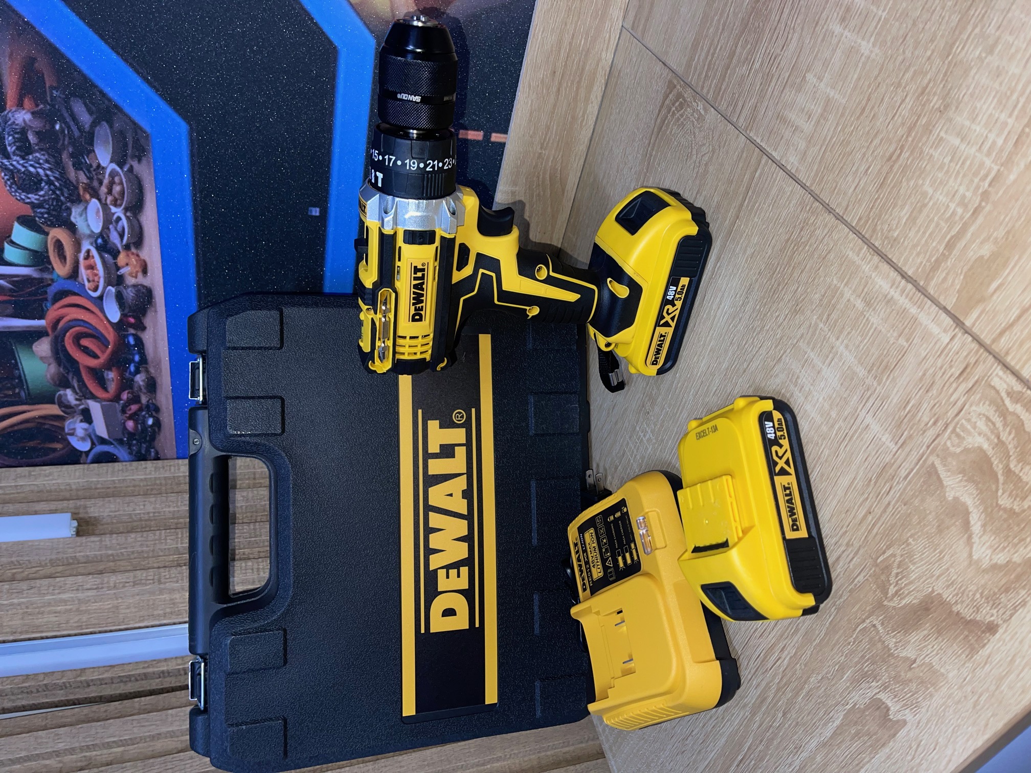 Taladro Percutor Dewalt 3 en 1