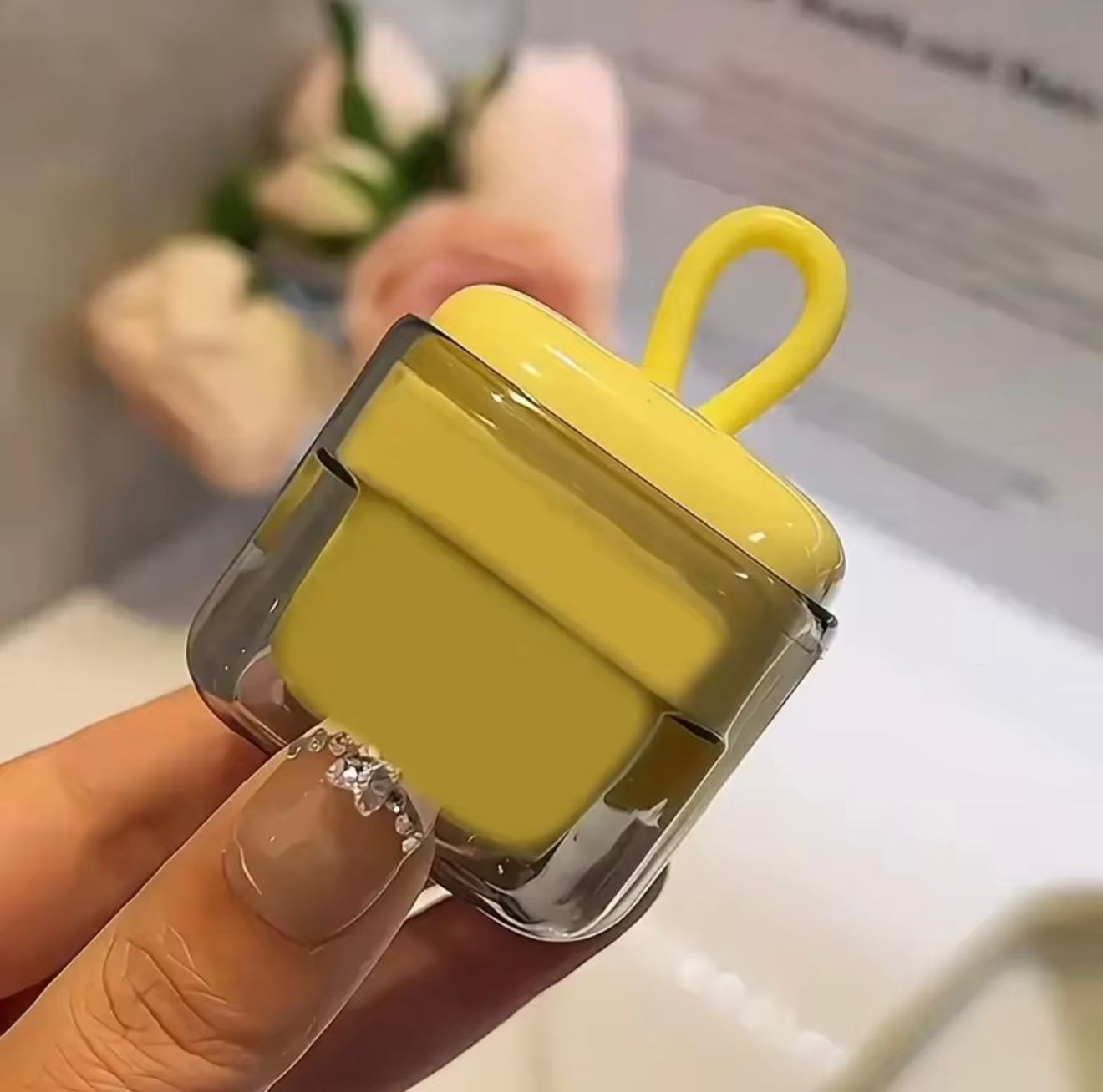 Rodillo quita pelusa con tapa protectora