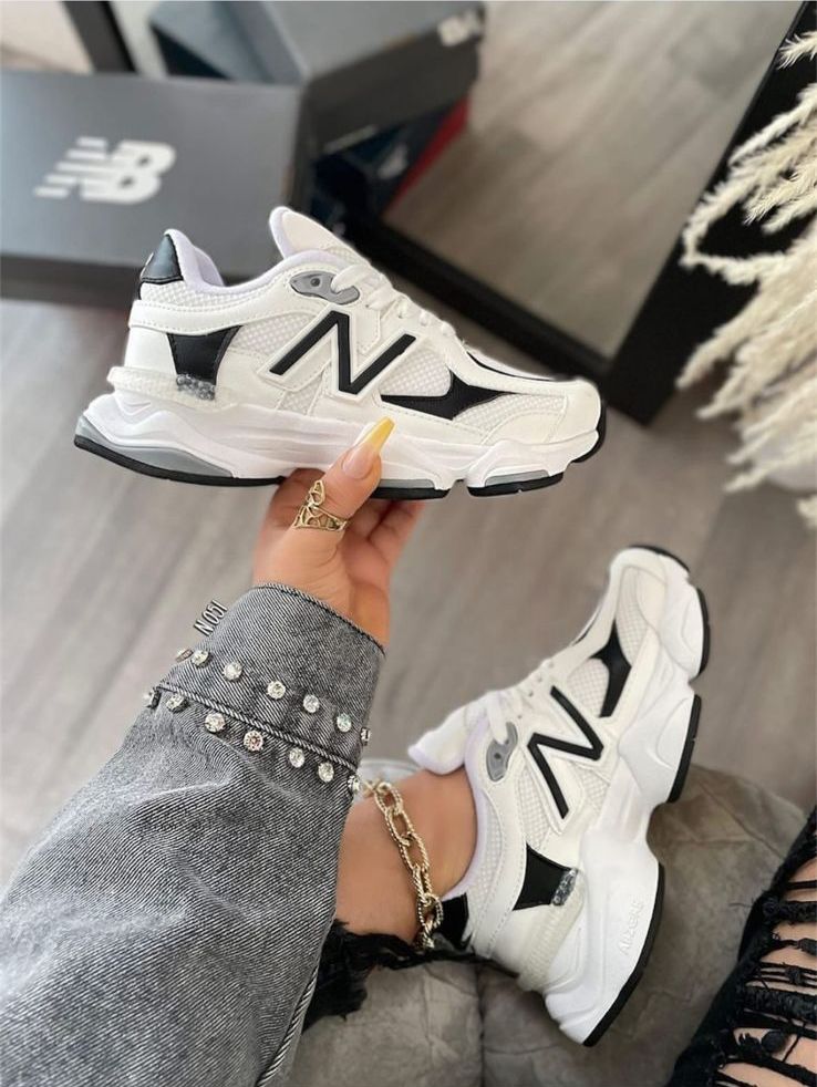 New Balance 9060 Mt Blanco Negro