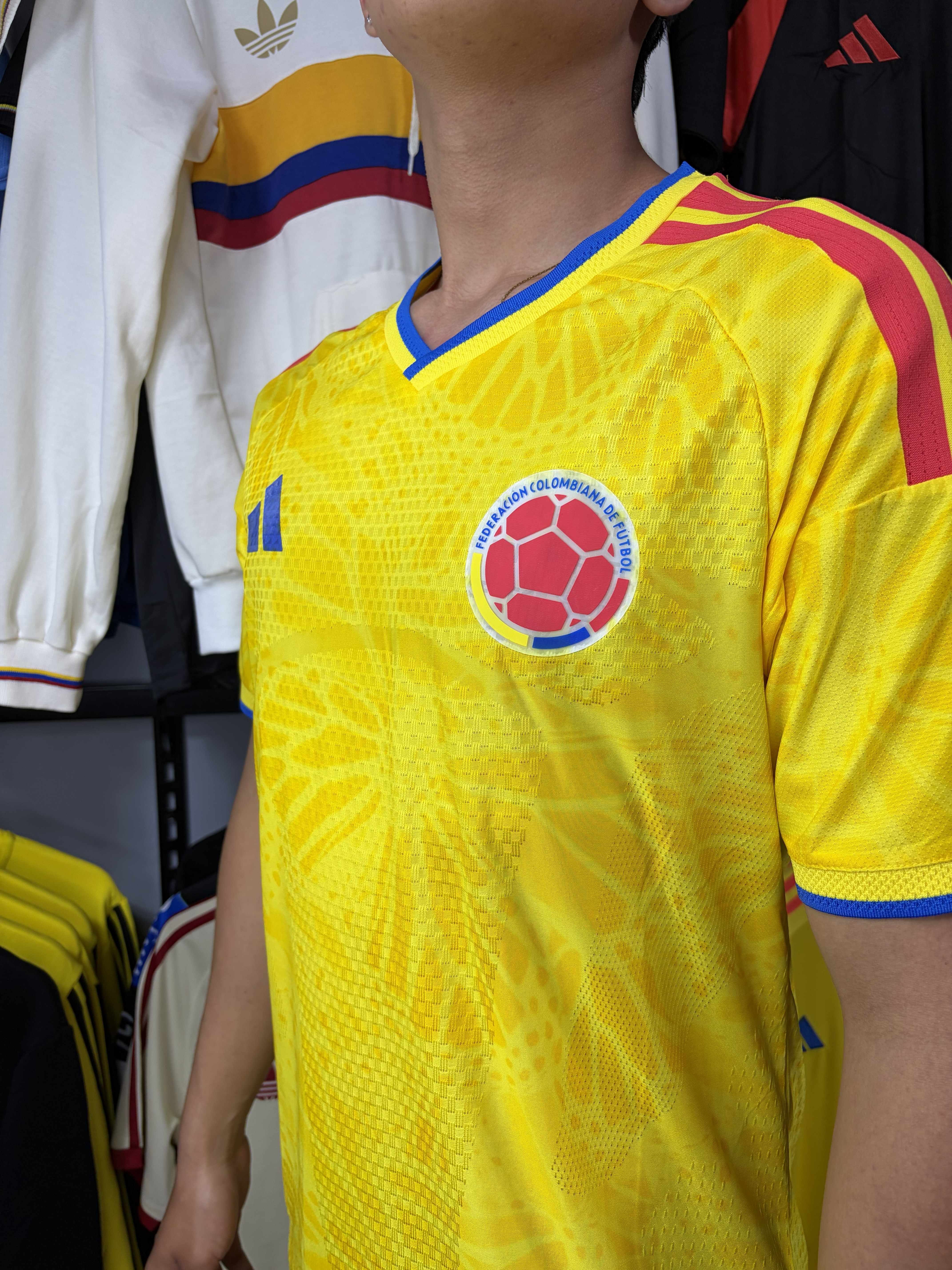 CAMISETA SELECCION COLOMBIA ENCAUCHETADA - Vista 1