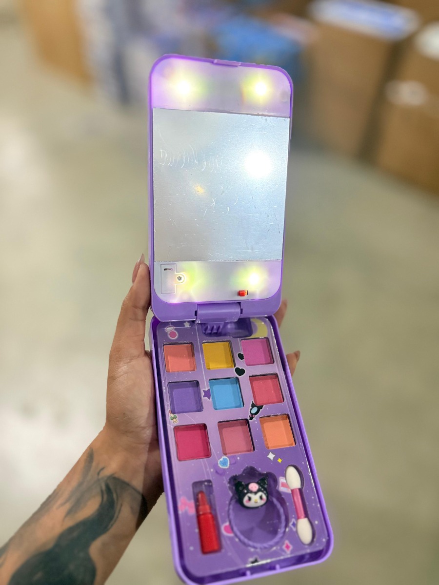 SET DE MAQUILLAJE KUROMI AA-2822A