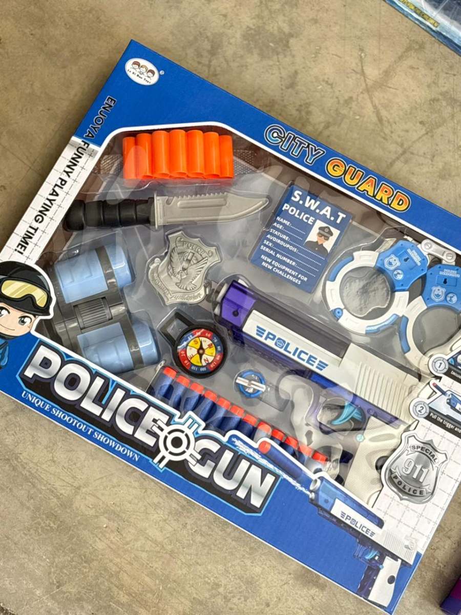 SET DE POLICIA 642-3