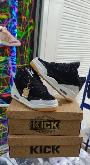 Air Jordan 3 Retro Neapolita - Vista 1