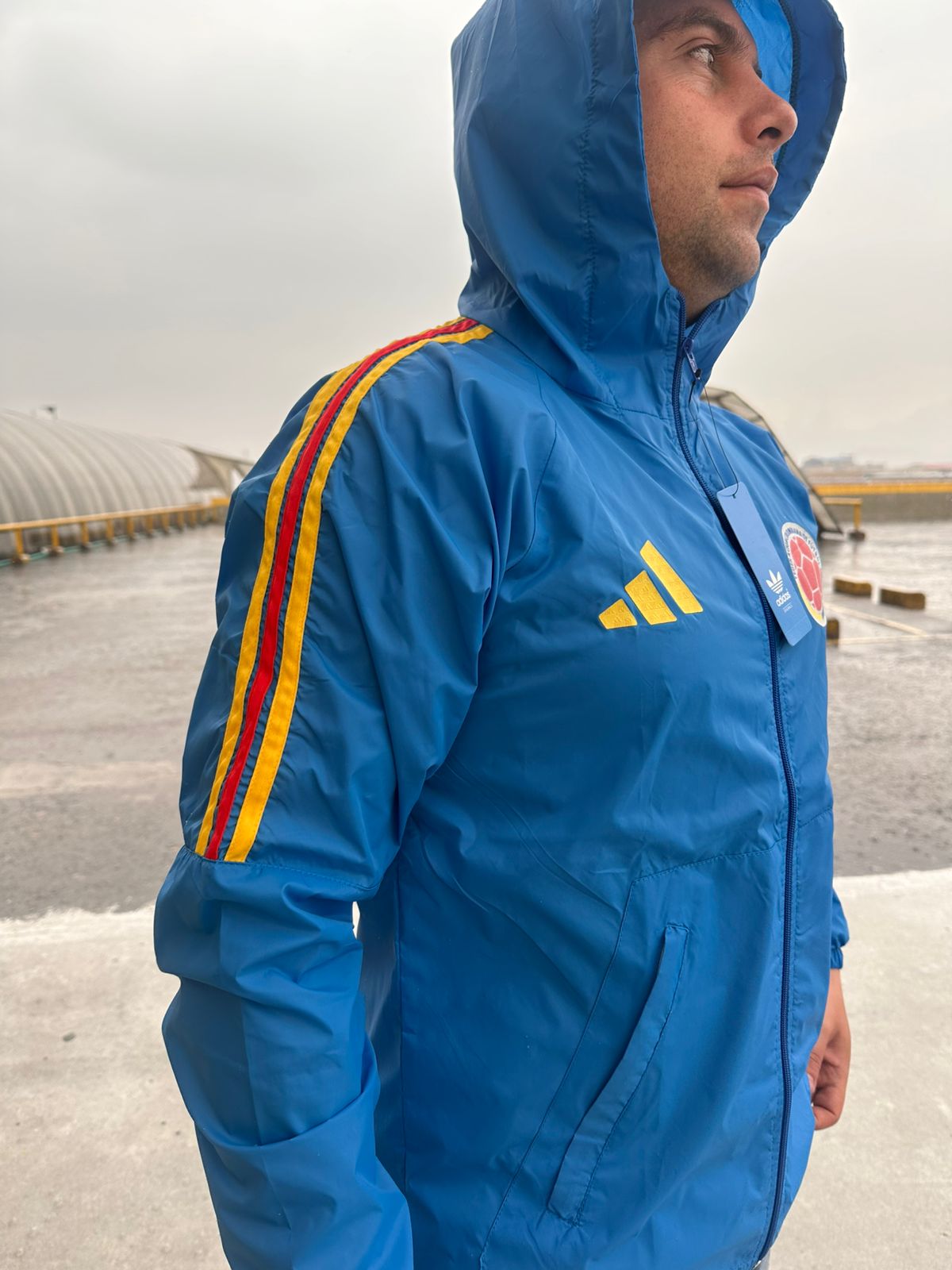 CHAQUETA SELECCION COLOMBIA 2026 - Vista 1