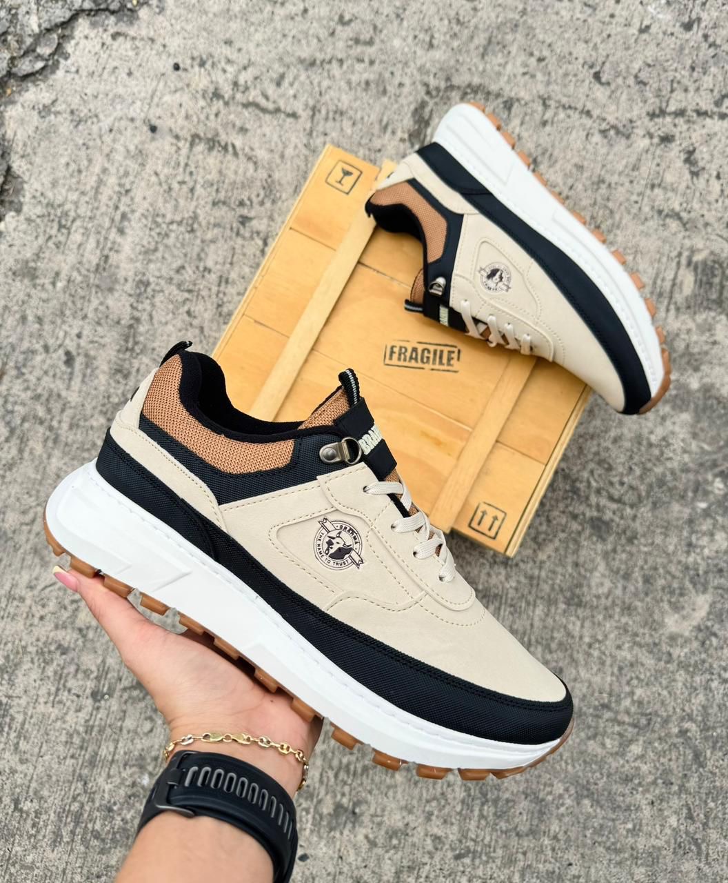 Tenis casual Brand brand - Vista 1