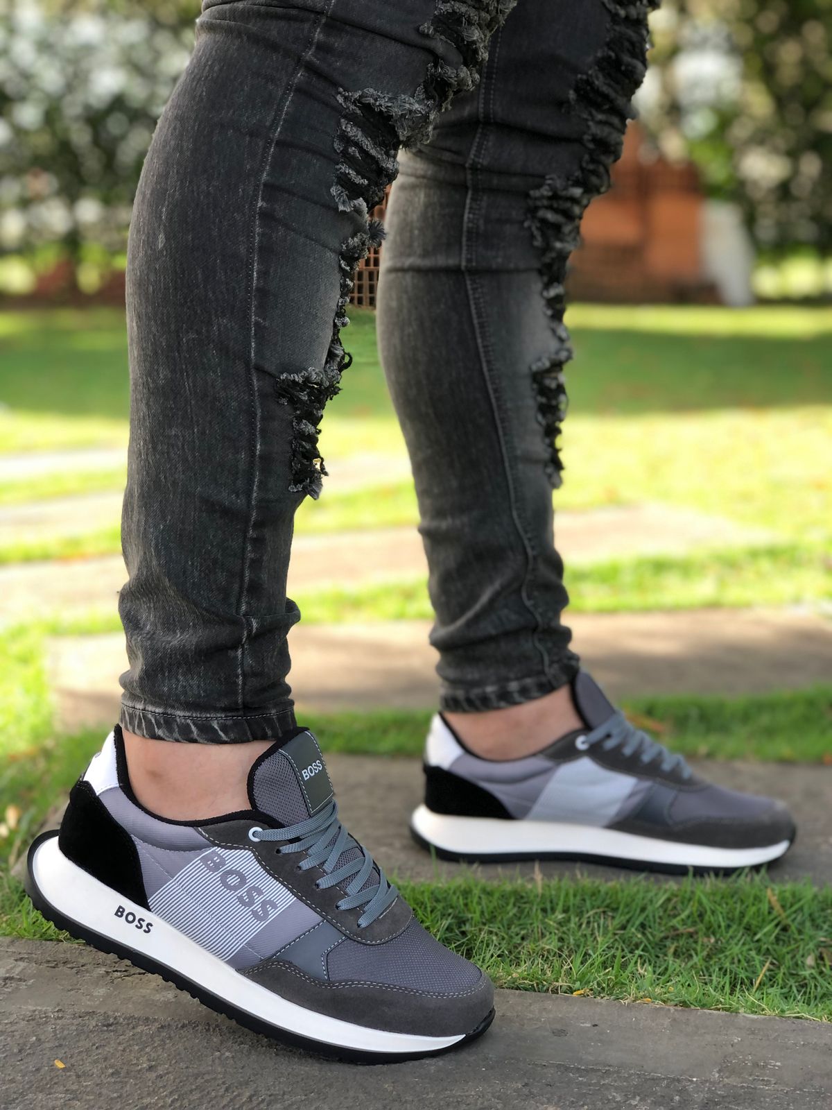 BOSS CABALLERO MK GRIS - Vista 1
