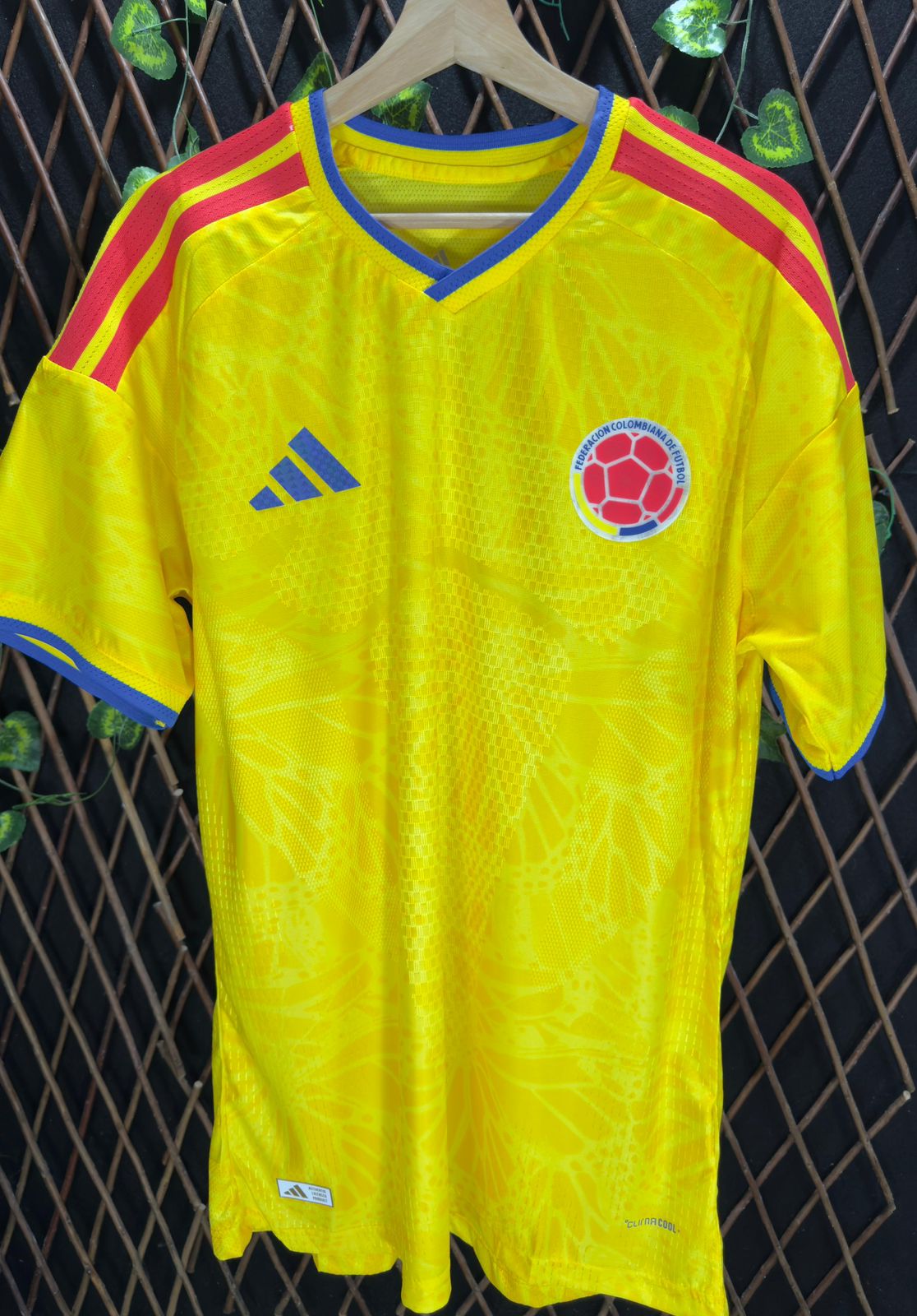 CAMISETA COLOMBIA 1.1 HORMA NORMAL - Vista 1