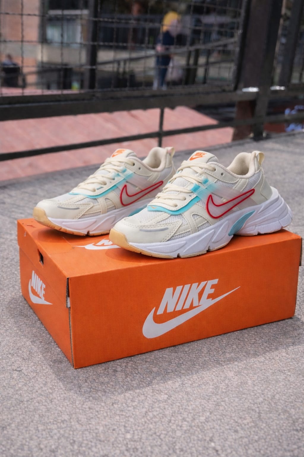Nike Dama Op Blanco Chulo Rojo - Vista 1