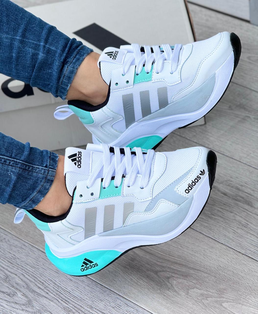 Adidas Para Dama op Blanco Aguamarina - Vista 1