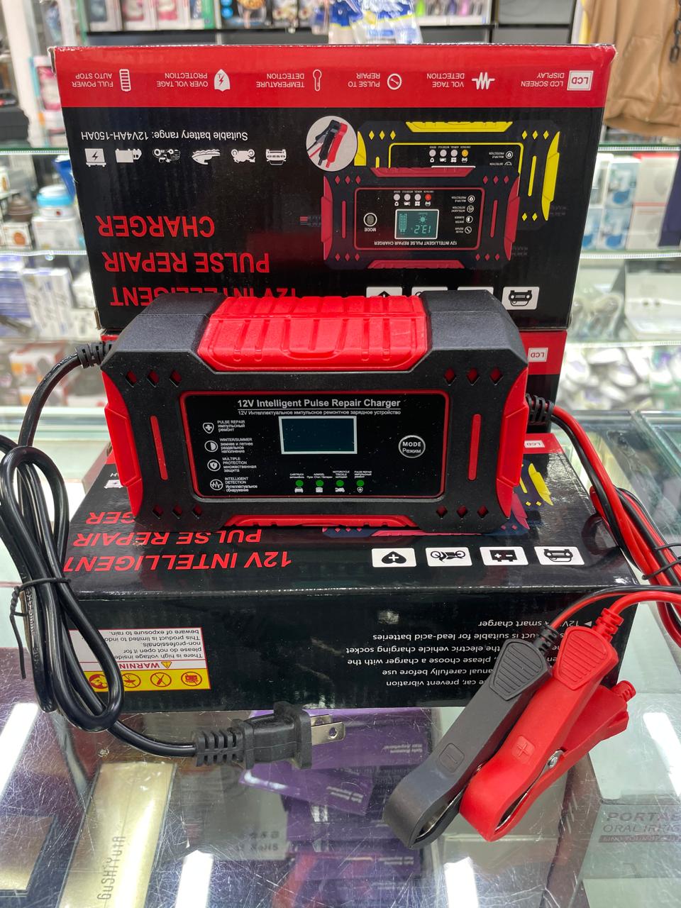 CARGADOR DE BATERÍA 12V