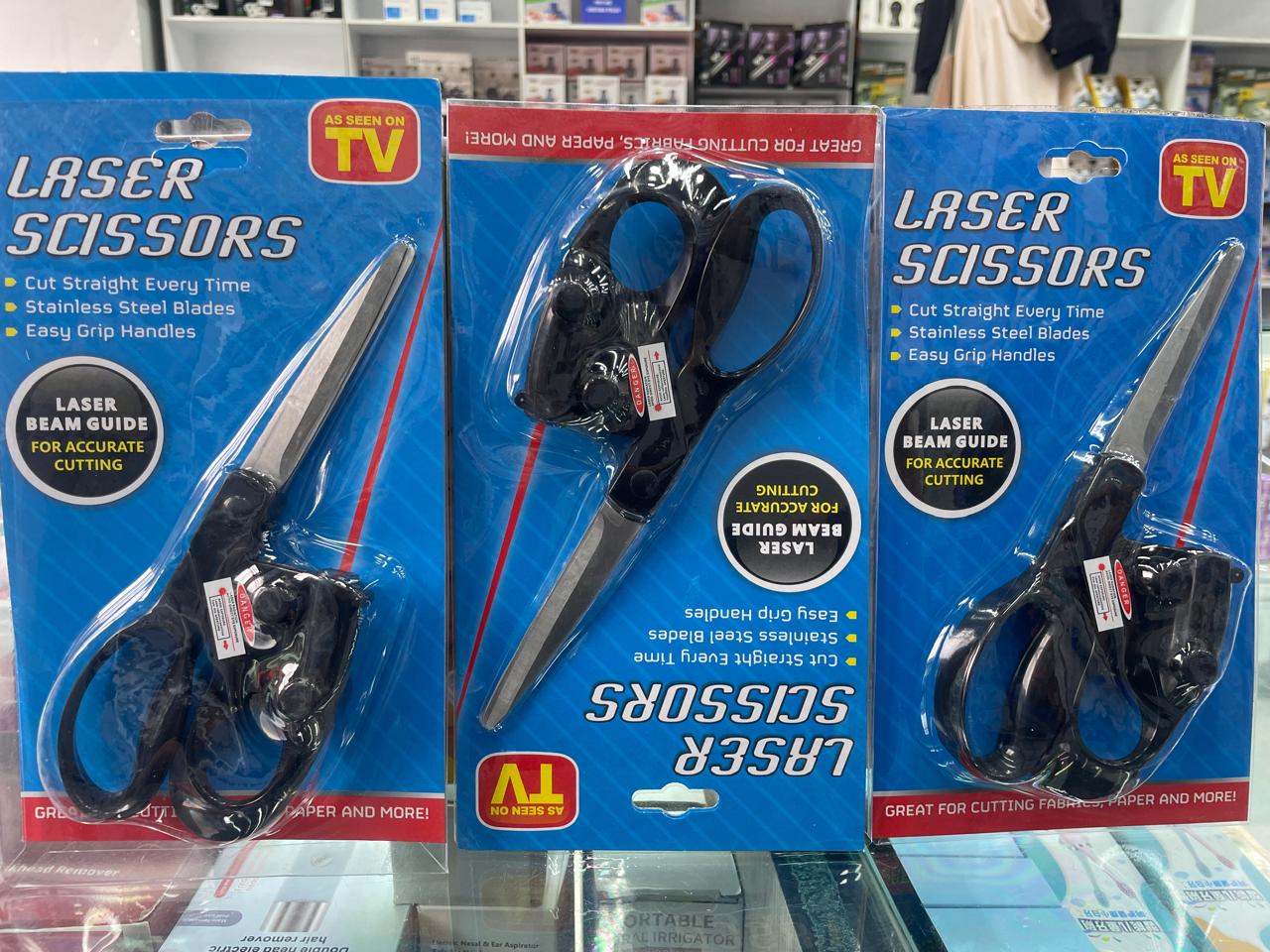 TIJERAS PROFESIONALES CON GUÍA LÁSER