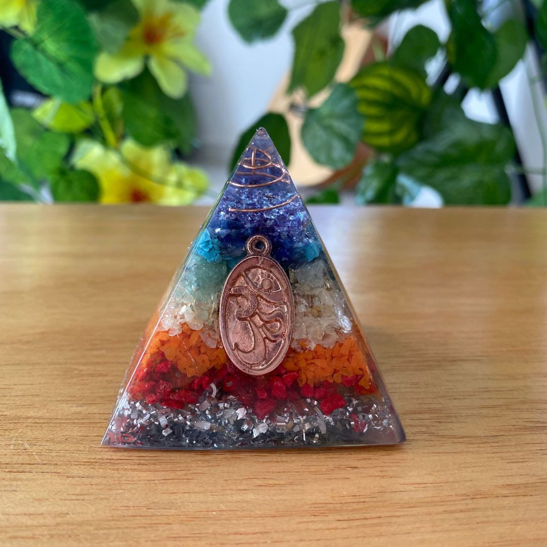 Miniatura 3 de Pirámide Orgonita 7 chakras