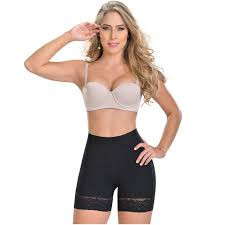 PANTY LEVANTA COLA Y CONTROL ABDOMEN