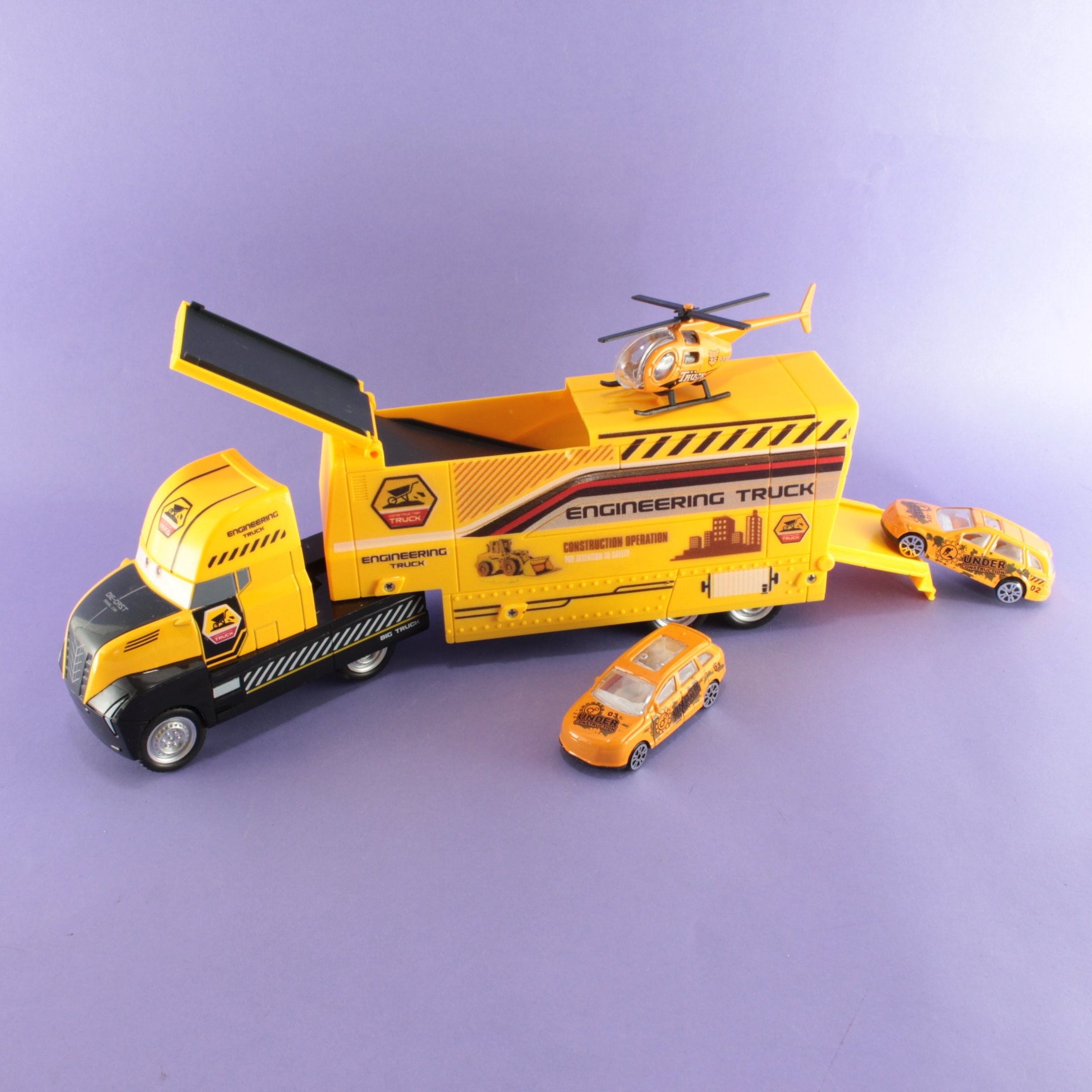 Miniatura 3 de Niñera amarilla en caja