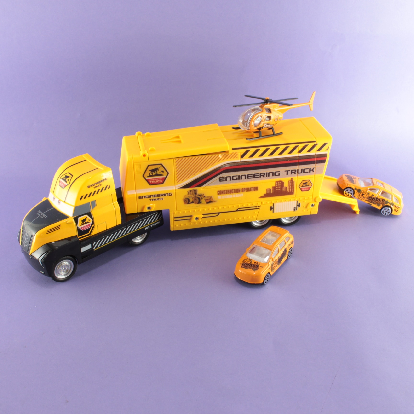 Miniatura 4 de Niñera amarilla en caja