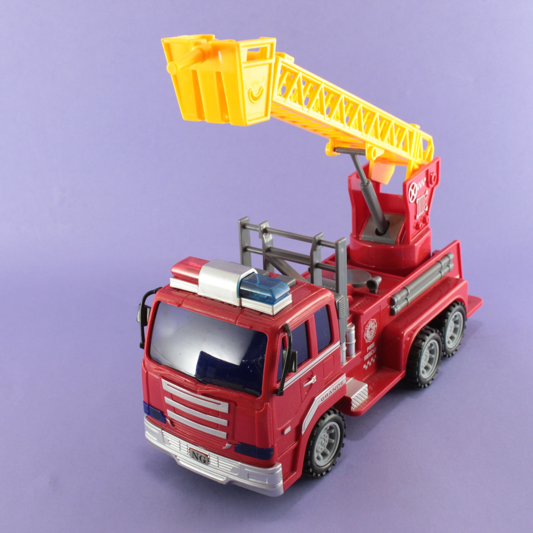 Miniatura 4 de Camión de bomberos