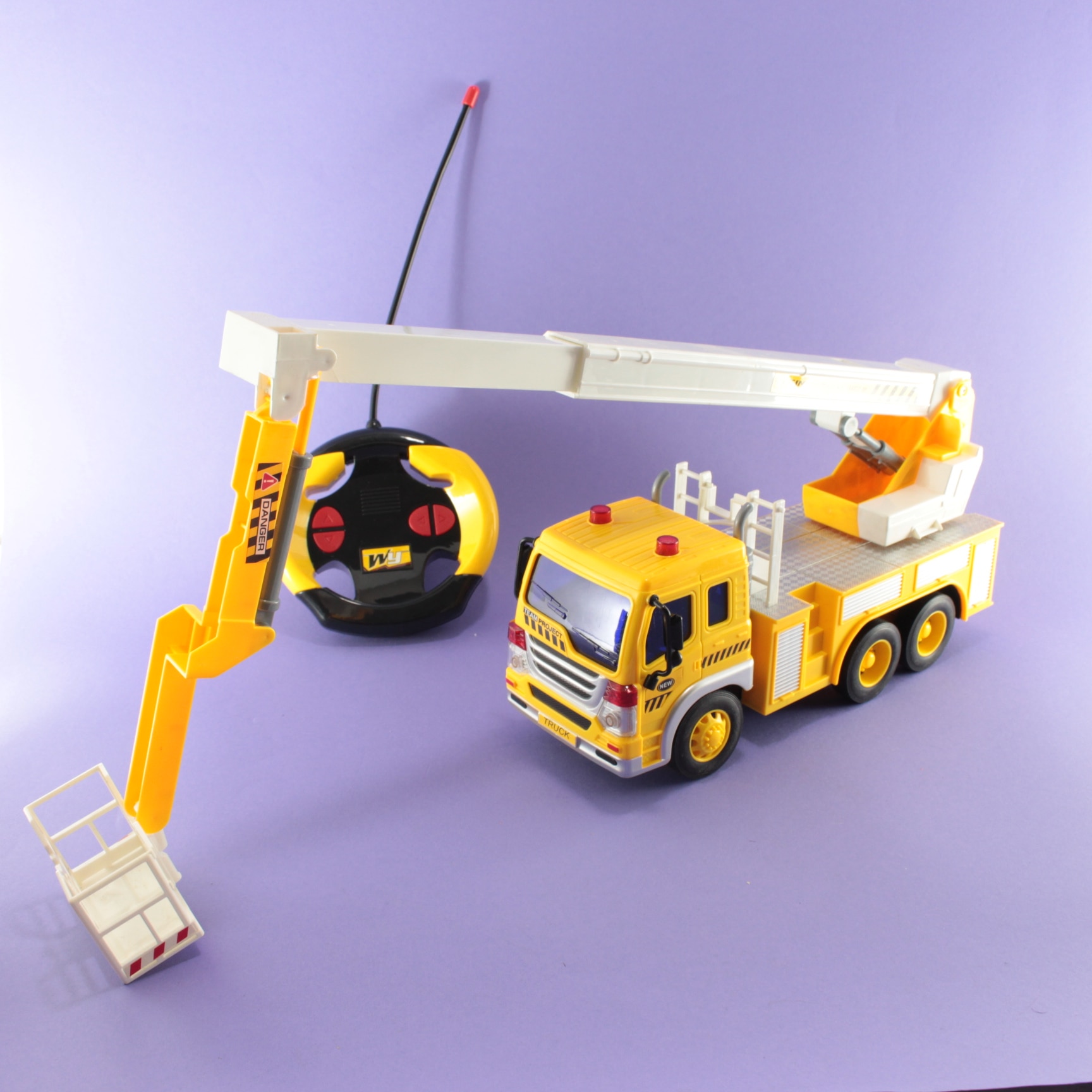 Camión de bomberos a control remoto