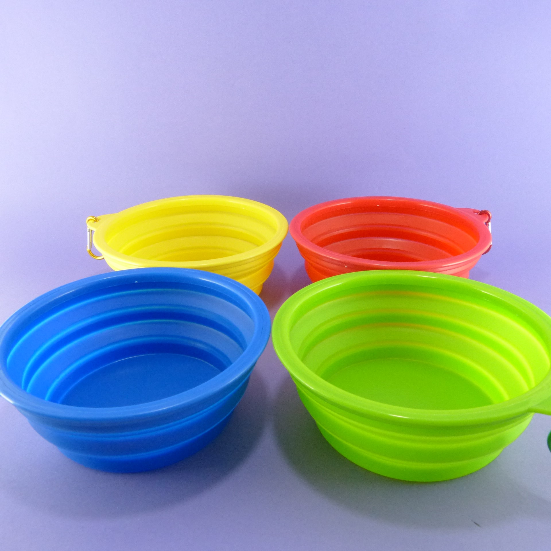 Comedero portátil para mascotas grande