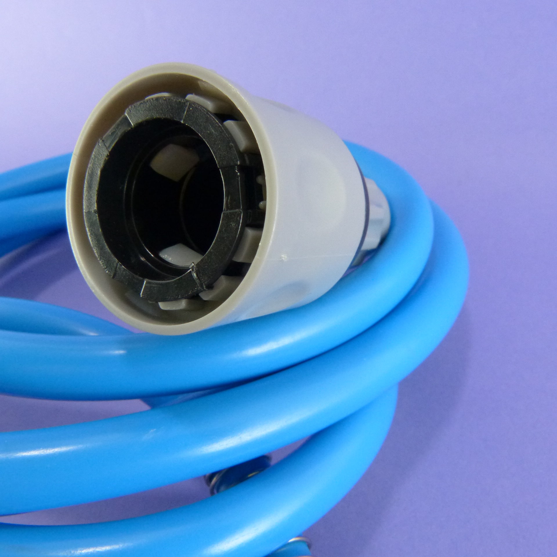 Miniatura 3 de Manguera elástica para baño de mascota