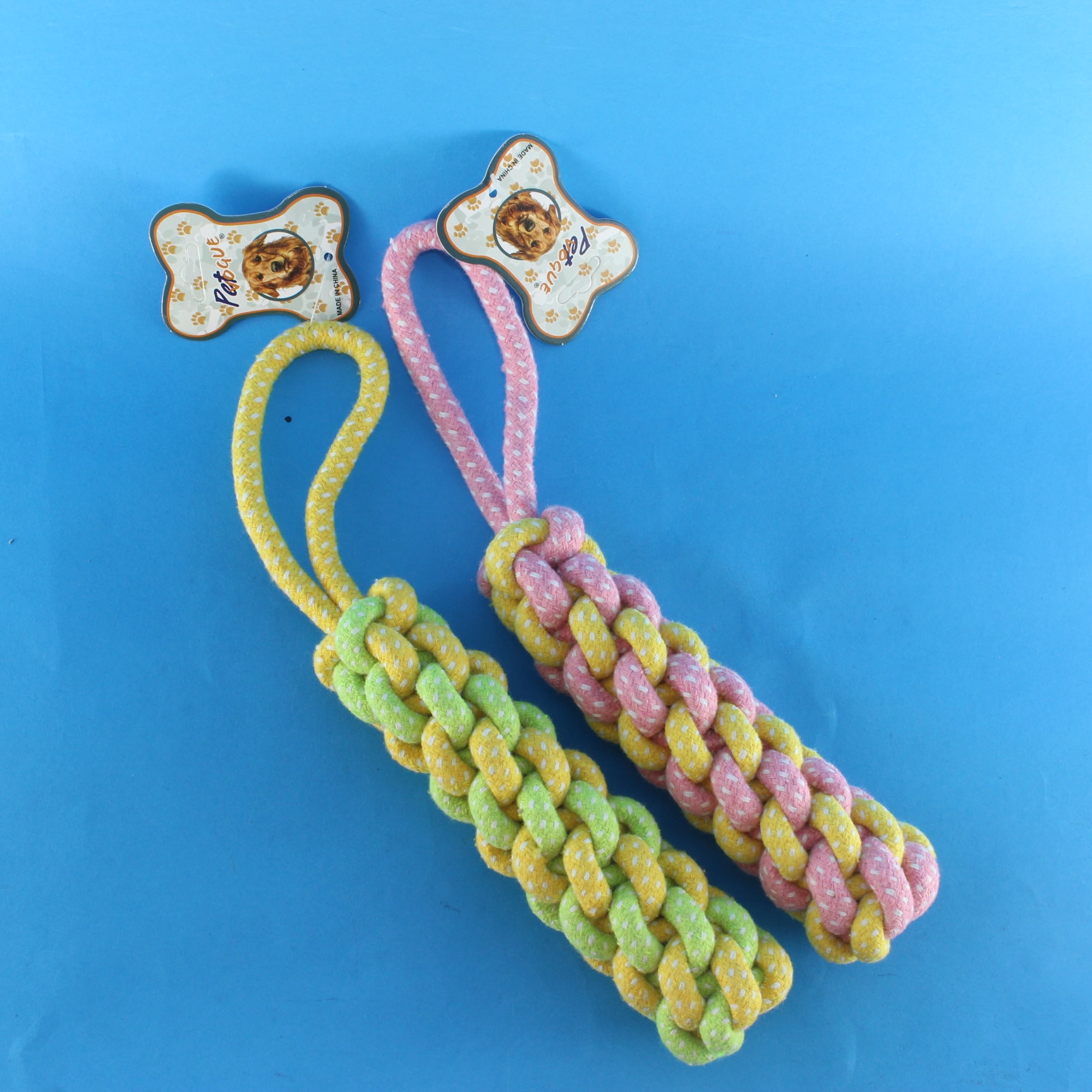 Lazo para mascota entre tejido