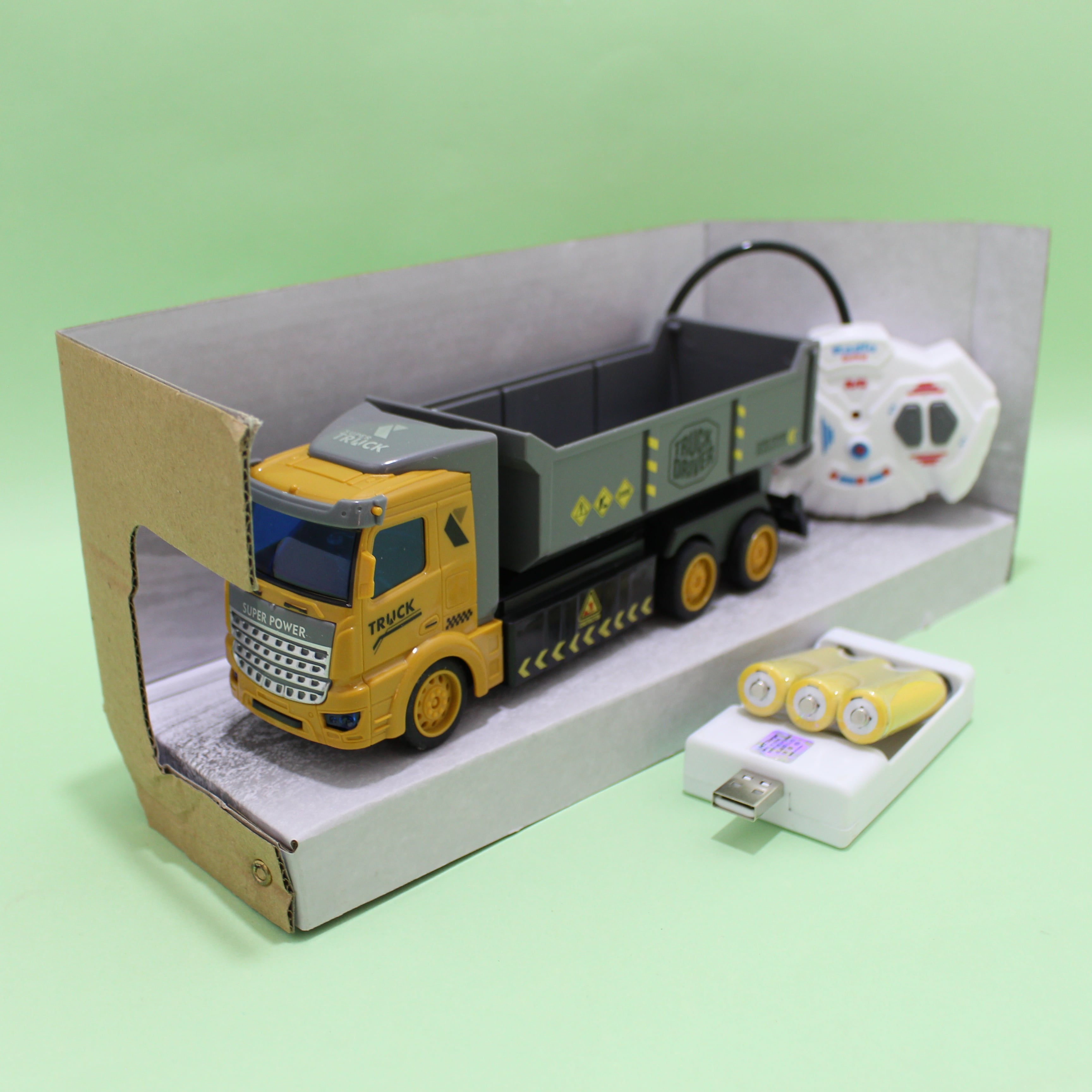 Miniatura 4 de Camion de construccion a control remoto